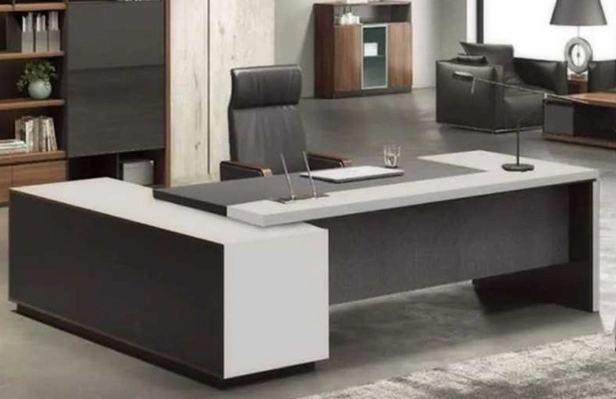 ¿Qué diferencia hay entre un escritorio ejecutivo y un escritorio ejecutivo en L?